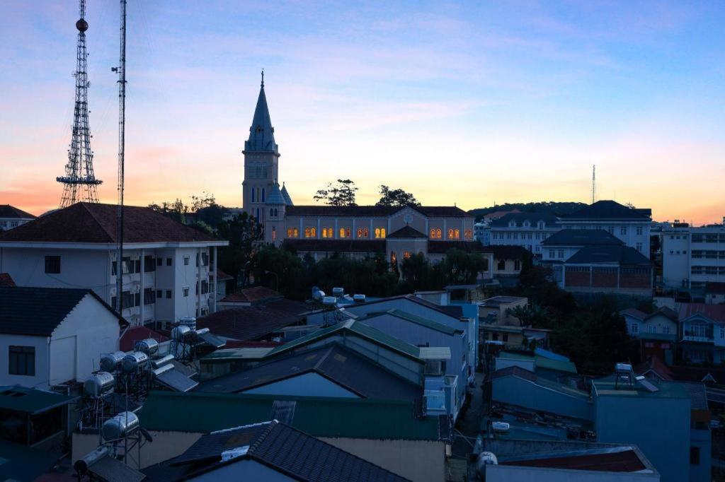 Yukkuri Boutique Hotel Dalat Екстер'єр фото