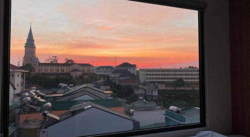 Yukkuri Boutique Hotel Dalat Екстер'єр фото